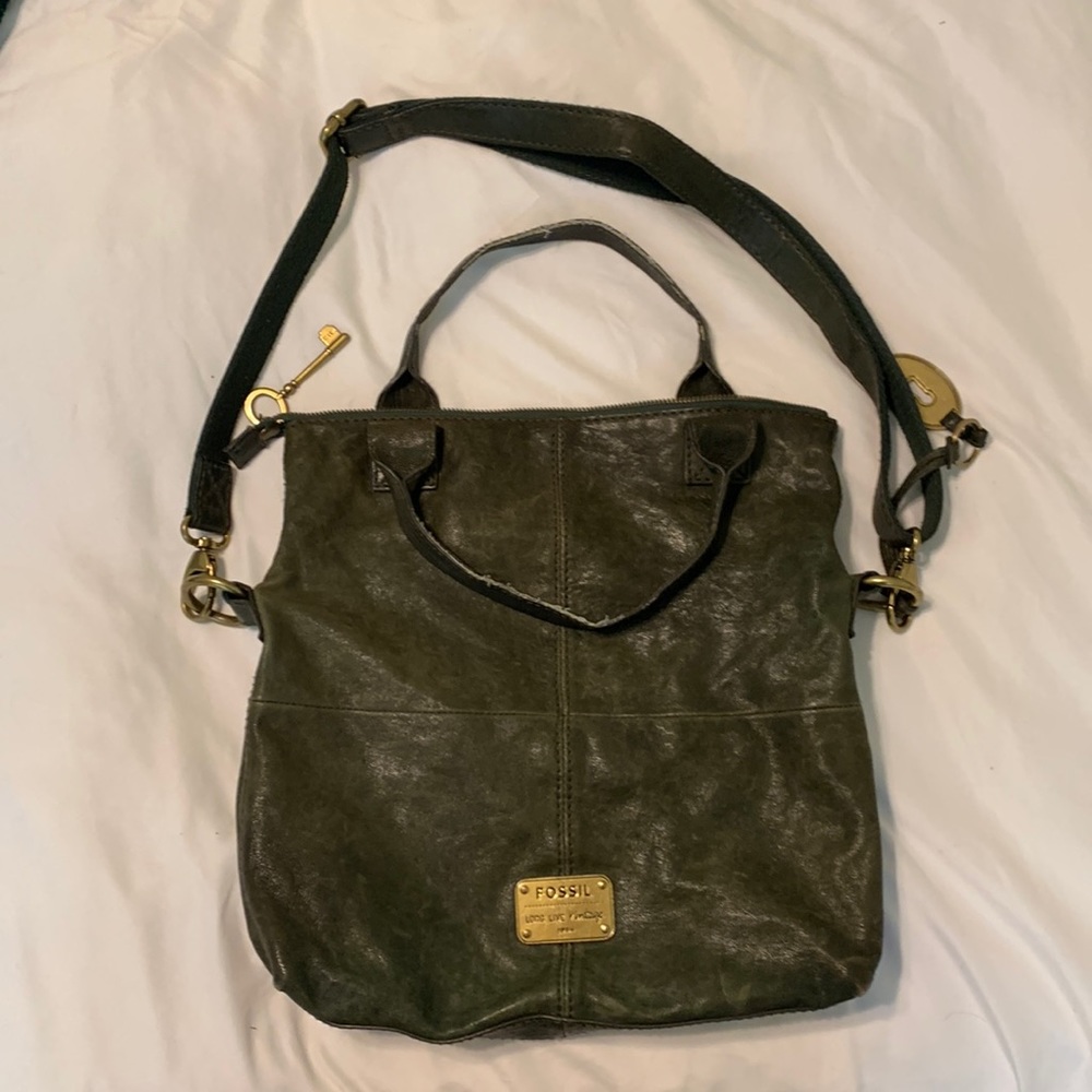 Fossil green leather purse